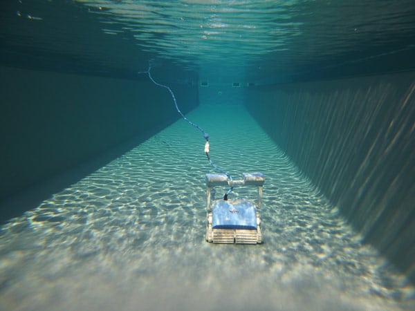 swimming-pool-robotic-cleaner-new Swimming Pool robotic cleaner